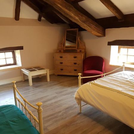 Biou Bed and Breakfast La Sauvetat-sur-Lède Exterior foto