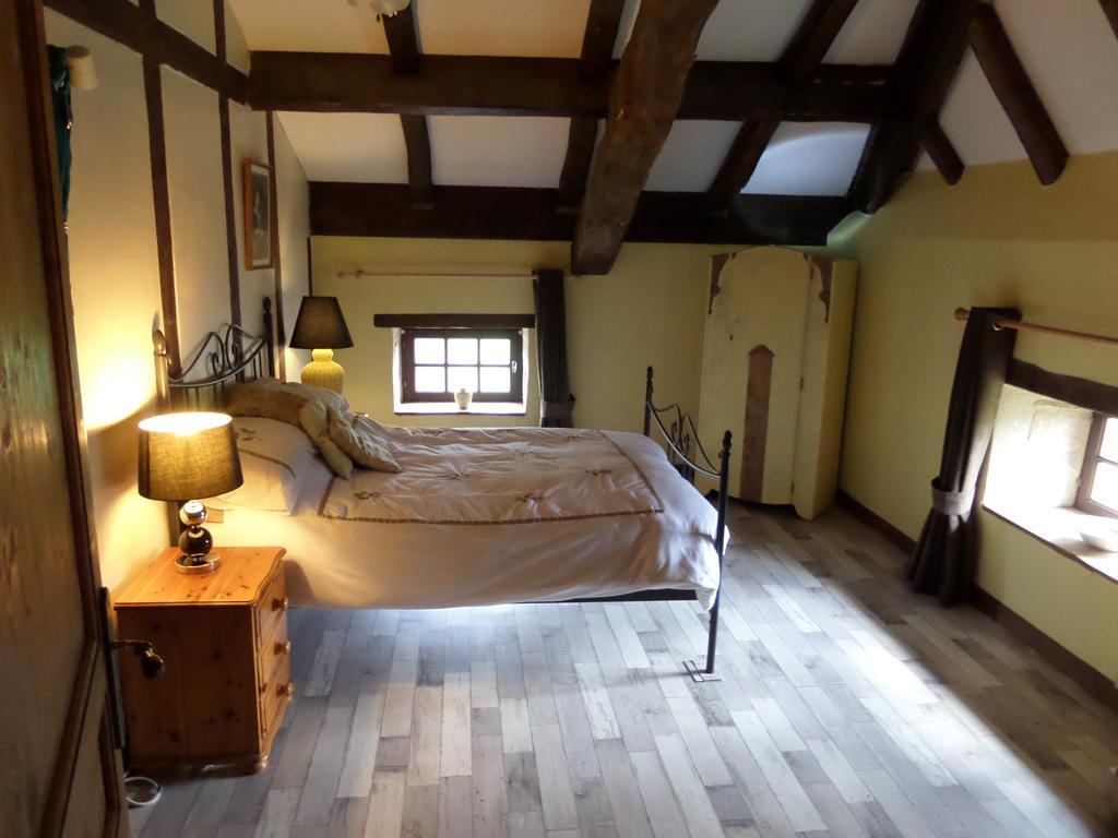 Biou Bed and Breakfast La Sauvetat-sur-Lède Habitación foto